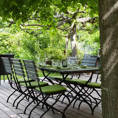 Des Aigras - & Restaurant De Charme En Provence 3*
